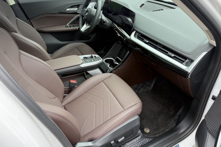 Used BMW X1 2024 sDrive25Li X Design Package Interior 8
