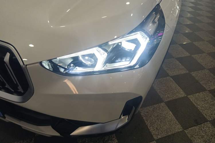 Used BMW X1 2024 sDrive25Li X Design Package Left Front Headlight