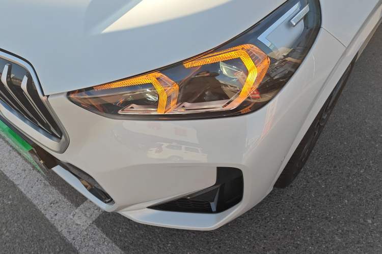 Used BMW X1 2024 sDrive25Li M Sport Package Left Front Headlight