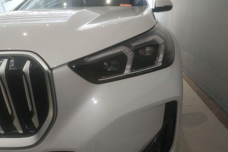 Used BMW X1 2024 sDrive25Li M Sport Package Left Front Headlight