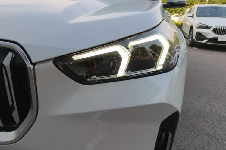 Used BMW X1 2024 sDrive25Li X Design Package Left Front Headlight