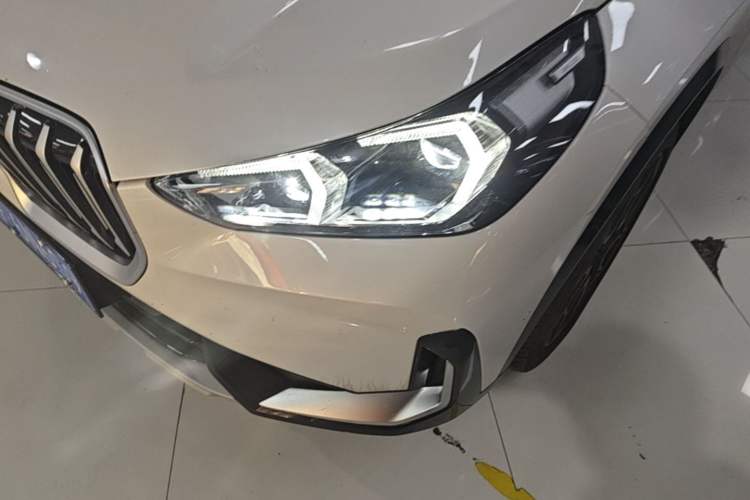 Used BMW X1 2024 sDrive25Li X Design Package Left Front Headlight