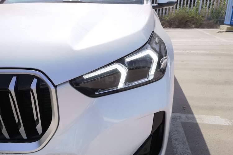 Used BMW X1 2024 sDrive25Li M Sport Package Left Front Headlight