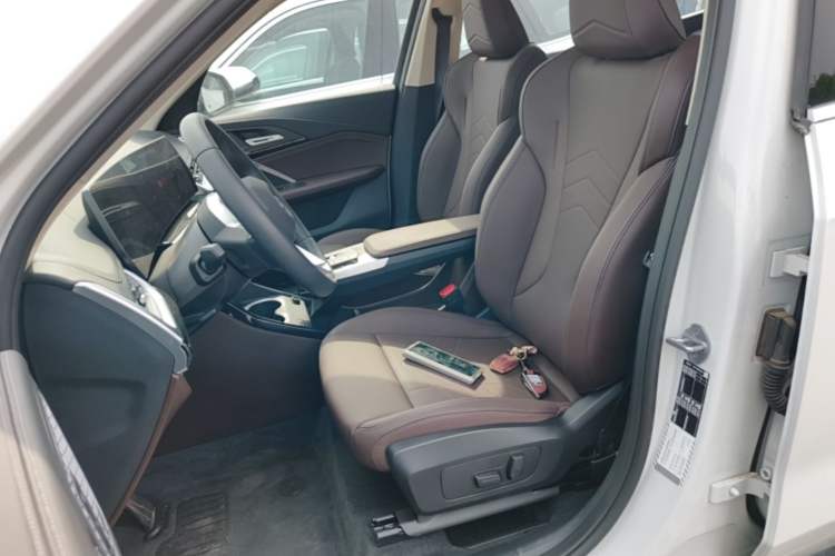 Used BMW X1 2024 sDrive25Li X Design Package Left Front Seat