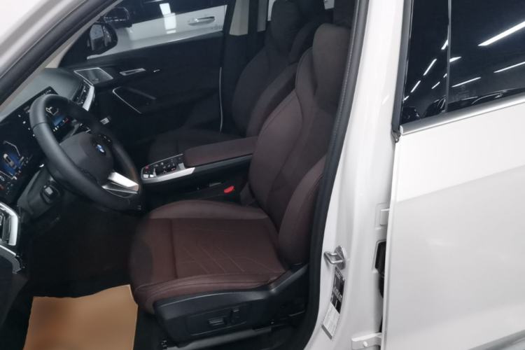Used BMW X1 2024 sDrive25Li X Design Package Left Front Seat