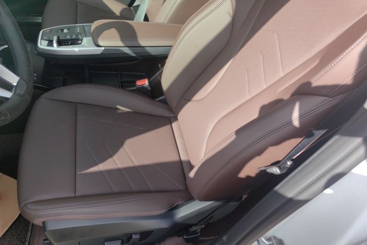 Used BMW X1 2024 xDrive25Li X Design Package Left Front Seat