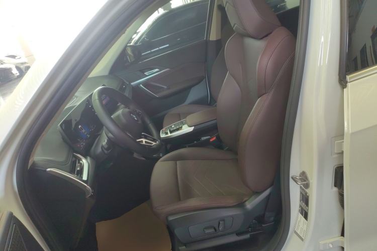 Used BMW X1 2024 sDrive25Li M Sport Package Left Front Seat
