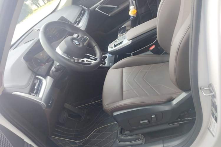 Used BMW X1 2024 sDrive25Li M Sport Package Left Front Seat
