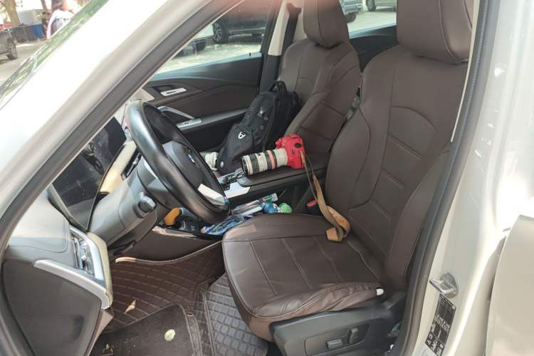 Used BMW X1 2024 xDrive25Li X Design Package Left Front Seat