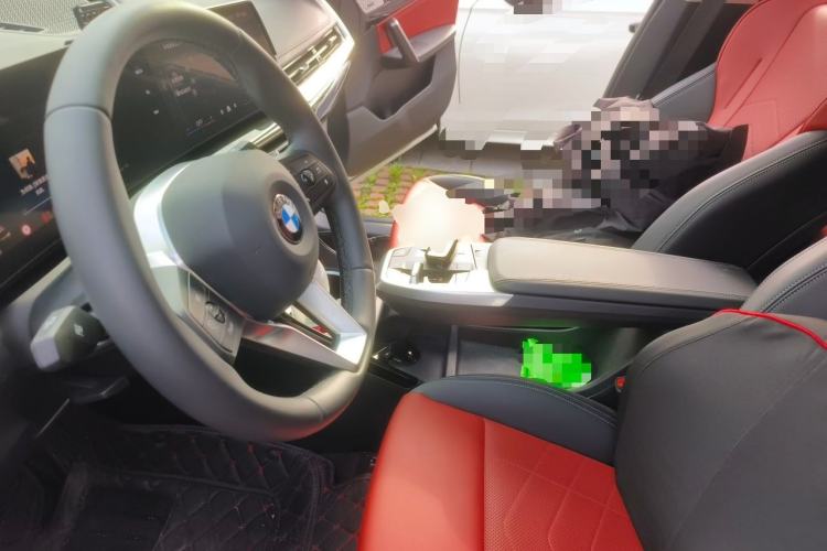 Used BMW X1 2024 sDrive25Li X Design Package Left Front Seat