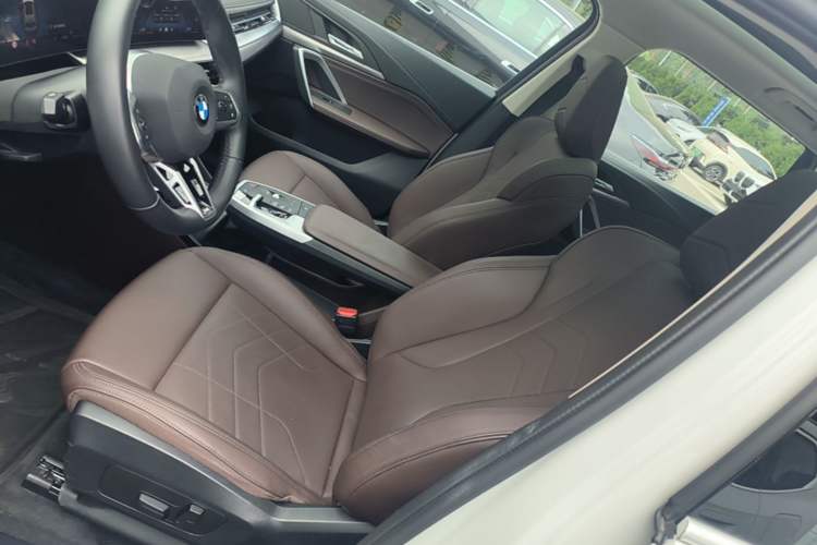 Used BMW X1 2024 sDrive25Li M Sport Package Left Front Seat