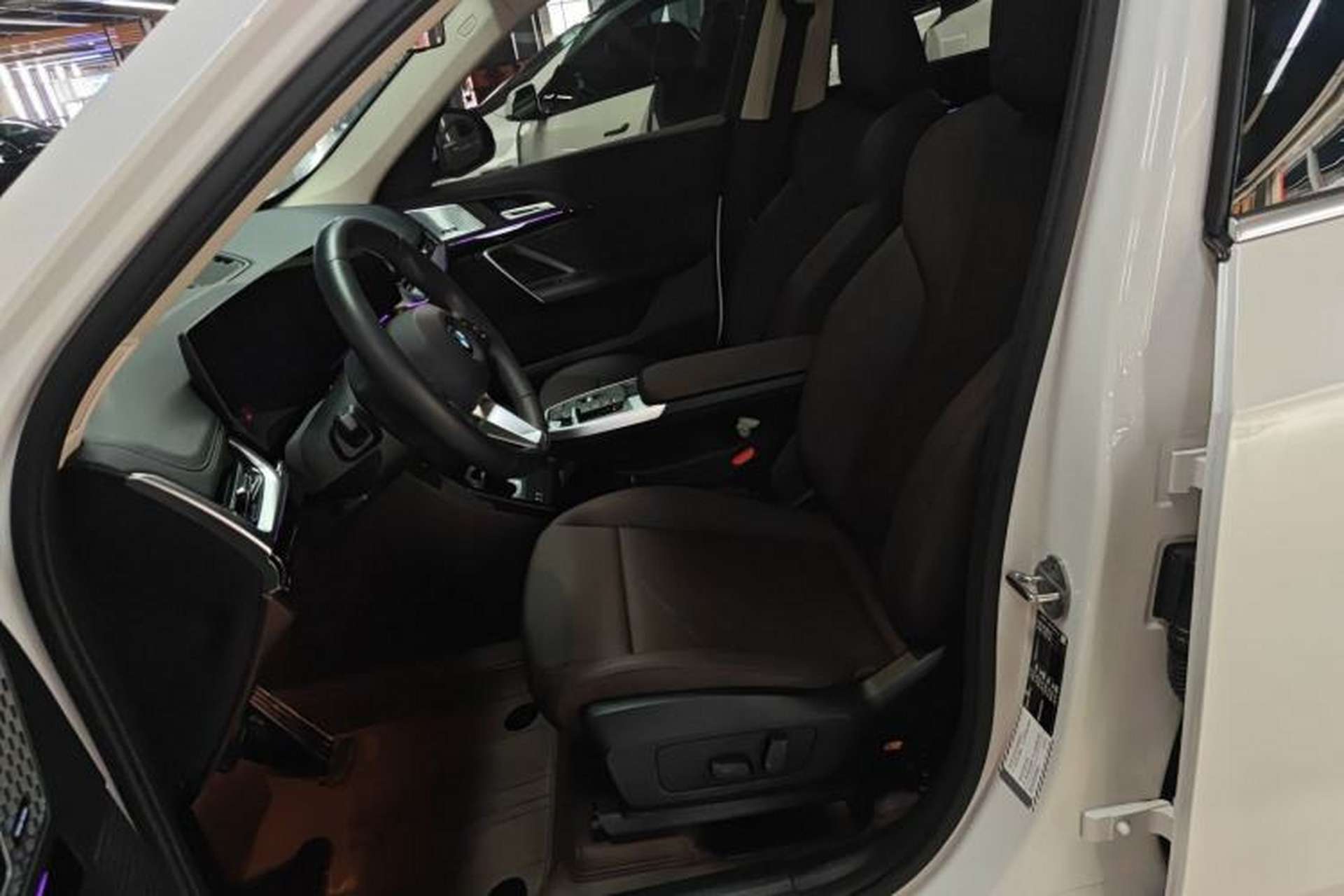 Used BMW X1 2024 sDrive25Li X Design Package Left Front Seat