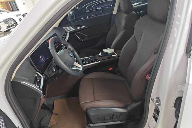 Used BMW X1 2024 sDrive25Li X Design Package Left Front Seat