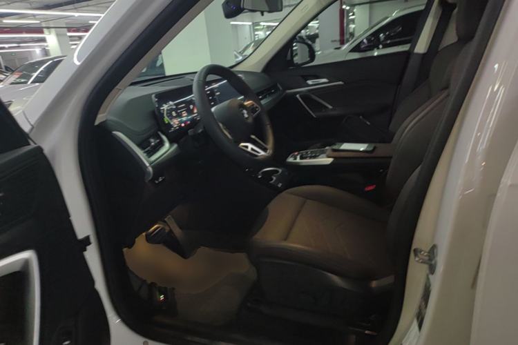 Used BMW X1 2024 sDrive25Li M Sport Package Left Front Seat