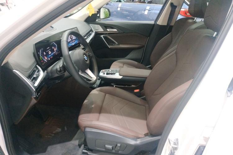 Used BMW X1 2024 sDrive25Li X Design Package Left Front Seat