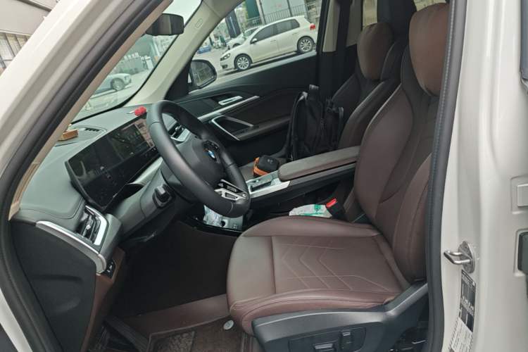 Used BMW X1 2024 sDrive25Li M Sport Package Left Front Seat