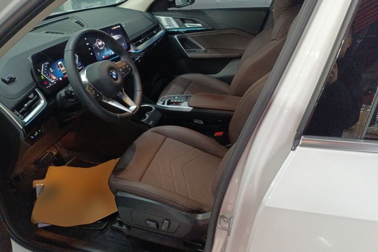 Used BMW X1 2024 sDrive25Li X Design Package Left Front Seat