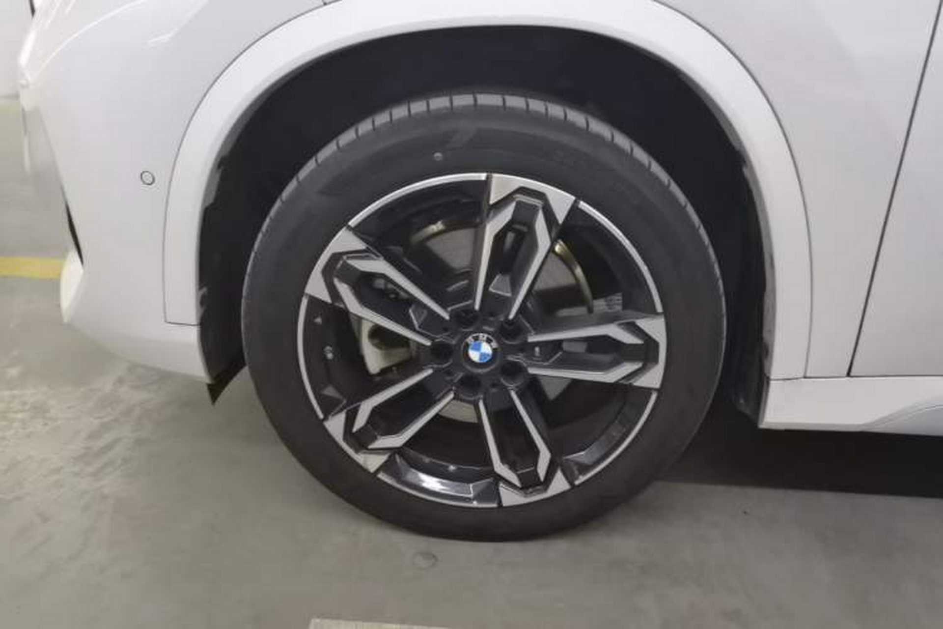 Used BMW X1 2024 sDrive25Li M Sport Package Left Front Wheel Hub