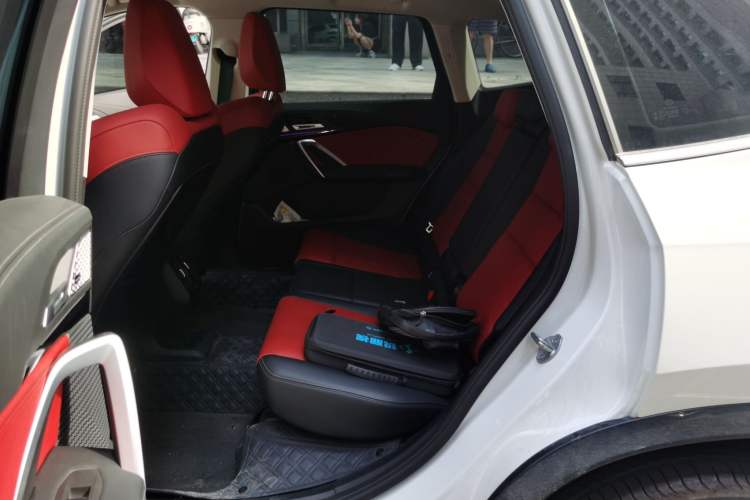 Used BMW X1 2024 sDrive25Li X Design Package Left Rear Seat