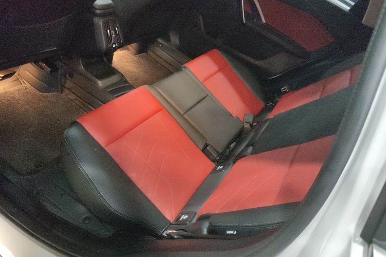 Used BMW X1 2024 sDrive25Li X Design Package Left Rear Seat
