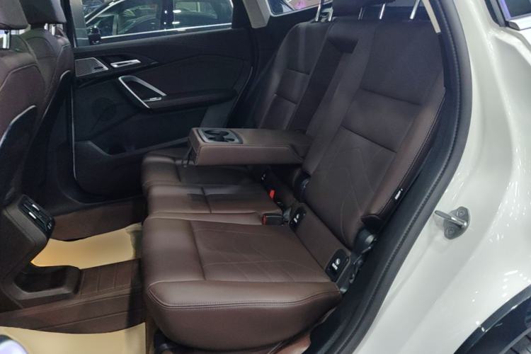 Used BMW X1 2024 sDrive25Li X Design Package Left Rear Seat