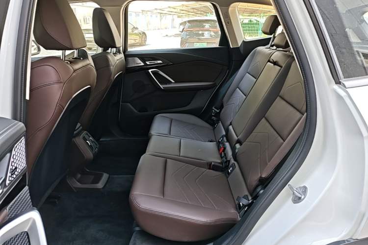 Used BMW X1 2024 sDrive25Li X Design Package Left Rear Seat