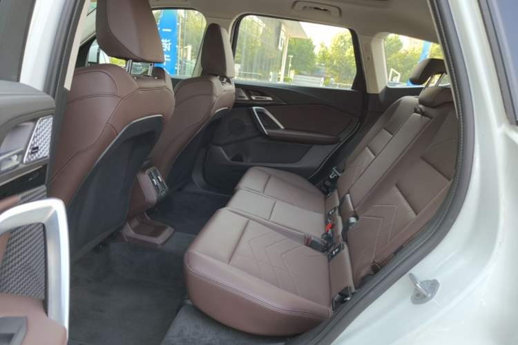 Used BMW X1 2024 sDrive25Li X Design Package Left Rear Seat