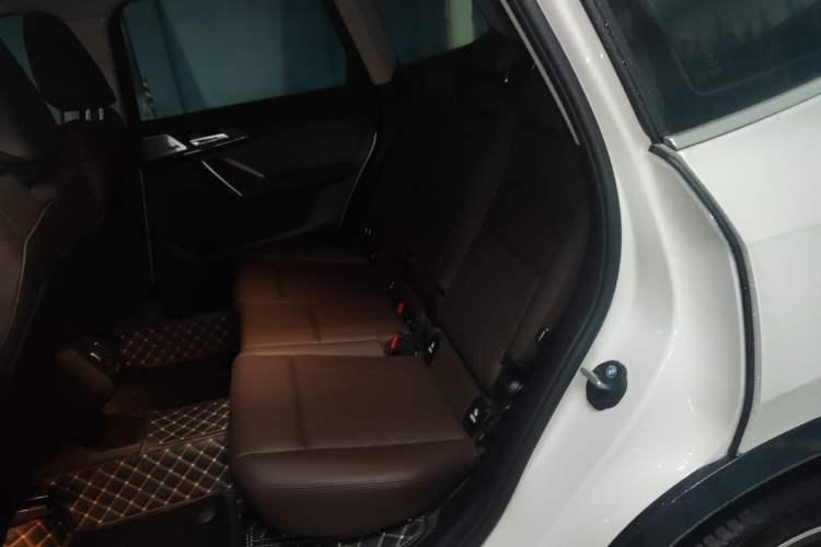 Used BMW X1 2024 sDrive25Li X Design Package Left Rear Seat