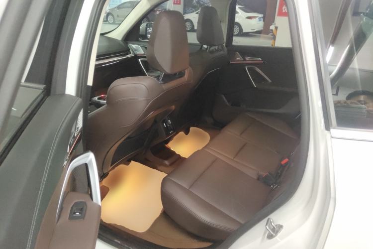 Used BMW X1 2024 sDrive25Li X Design Package Left Rear Seat