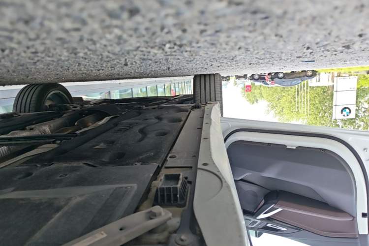 Used BMW X1 2024 sDrive25Li X Design Package Left Side Sill