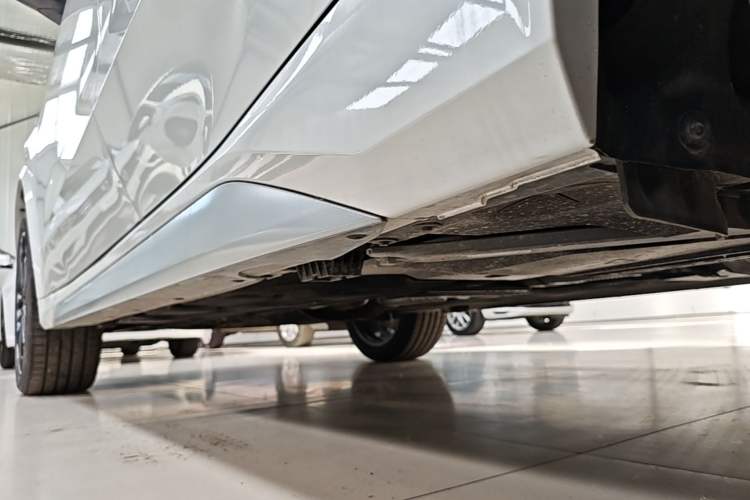 Used BMW X1 2024 sDrive25Li M Sport Package Left Side Sill
