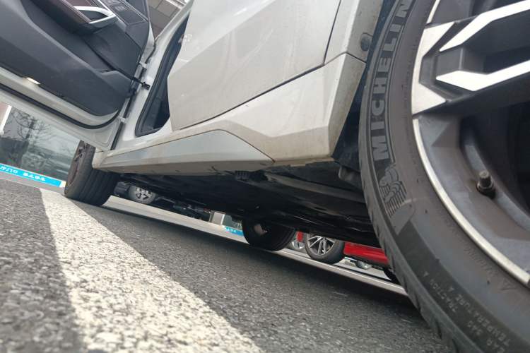 Used BMW X1 2024 sDrive25Li M Sport Package Left Side Sill