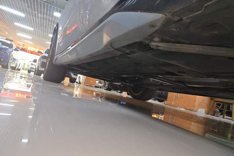 Used BMW X1 2024 sDrive25Li X Design Package Left Side Sill