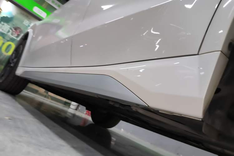 Used BMW X1 2024 sDrive25Li M Sport Package Left Side Sill