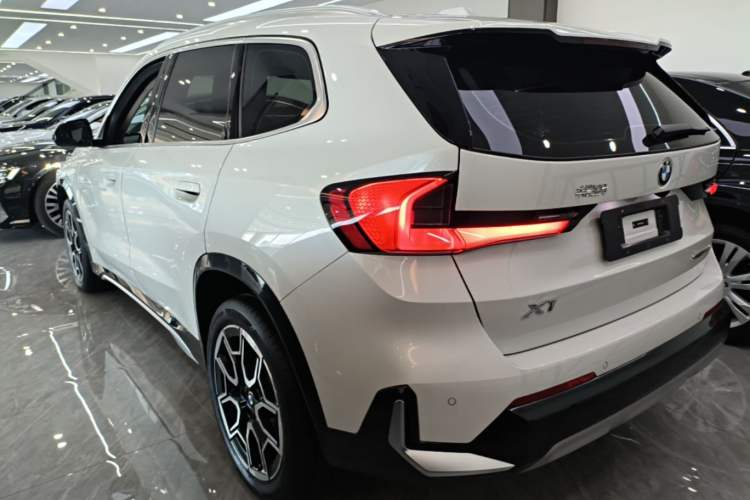 Used BMW X1 2024 sDrive25Li X Design Package Rear Left 45 Deg