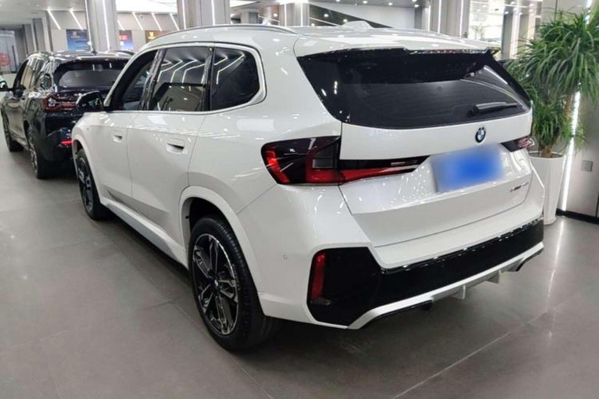 Used BMW X1 2024 sDrive25Li M Sport Package Rear Left 45 Deg