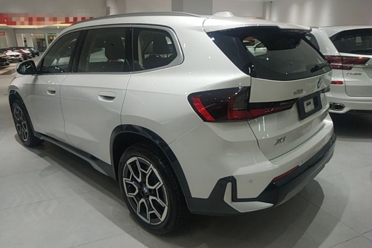 Used BMW X1 2024 sDrive25Li X Design Package Rear Left 45 Deg