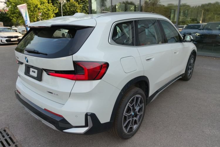 Used BMW X1 2024 sDrive25Li X Design Package Rear Right 45 Deg