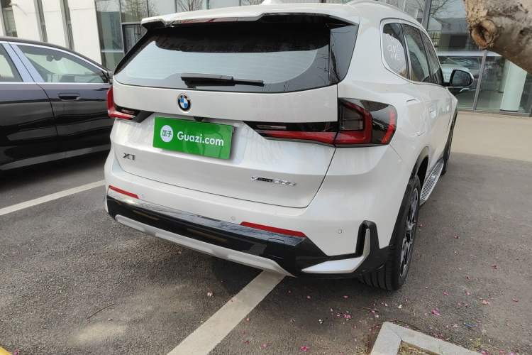 Used BMW X1 2024 sDrive25Li X Design Package Rear Right 45 Deg