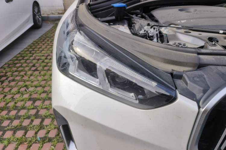 Used BMW X1 2024 sDrive25Li X Design Package Right Front Headlight