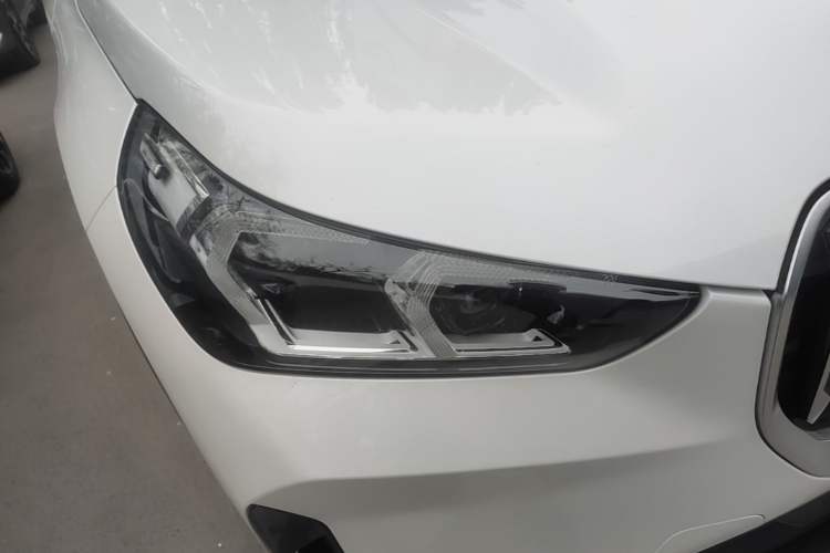 Used BMW X1 2024 sDrive25Li X Design Package Right Front Headlight