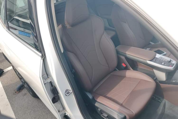 Used BMW X1 2024 sDrive25Li X Design Package Right Front Seat