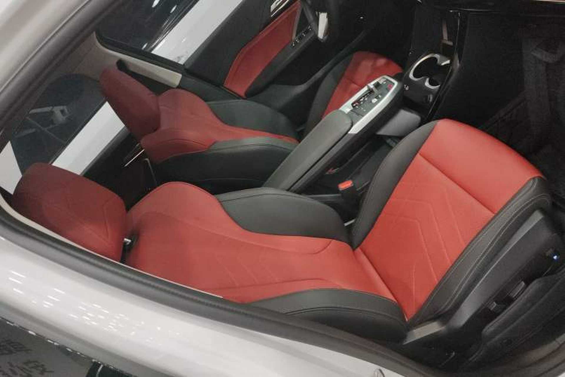 Used BMW X1 2024 sDrive25Li X Design Package Right Front Seat