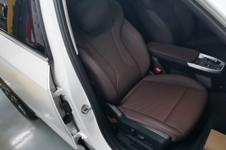 Used BMW X1 2024 sDrive25Li X Design Package Right Front Seat