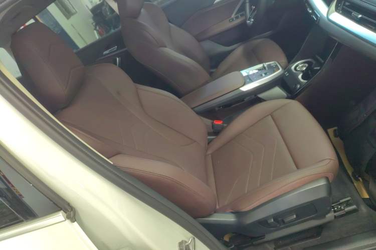 Used BMW X1 2024 sDrive25Li M Sport Package Right Front Seat