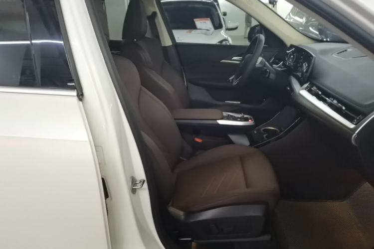 Used BMW X1 2024 sDrive25Li M Sport Package Right Front Seat