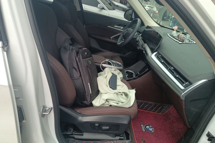 Used BMW X1 2024 sDrive25Li M Sport Package Right Front Seat