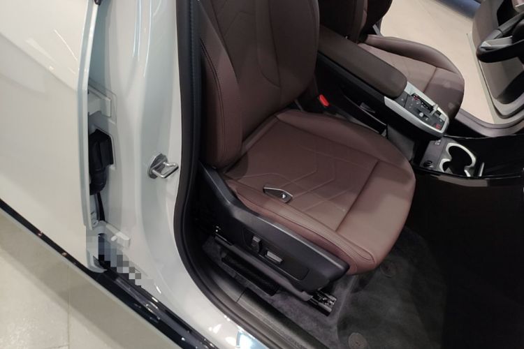 Used BMW X1 2024 sDrive25Li X Design Package Right Front Seat
