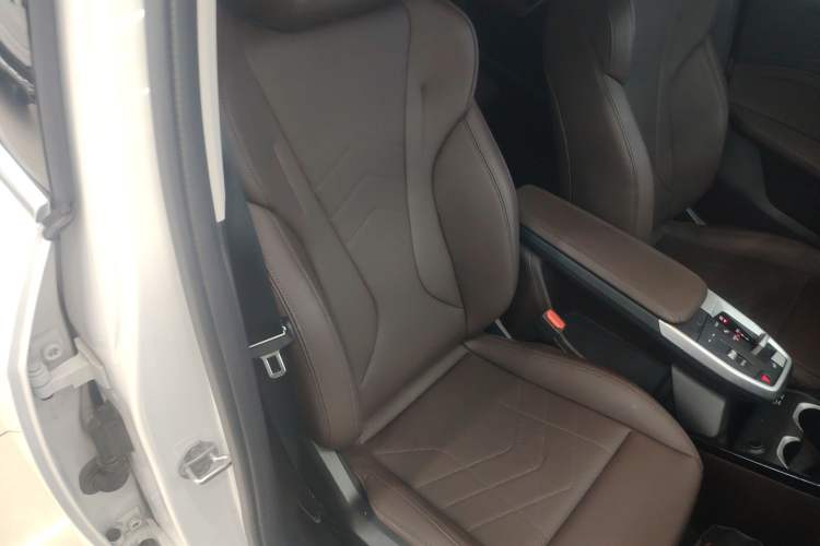 Used BMW X1 2024 sDrive25Li M Sport Package Right Front Seat