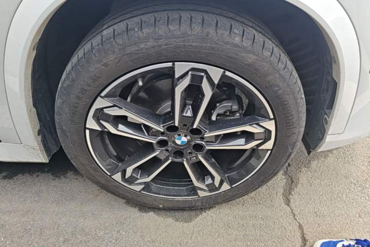 Used BMW X1 2024 sDrive25Li M Sport Package Right Front Wheel Hub